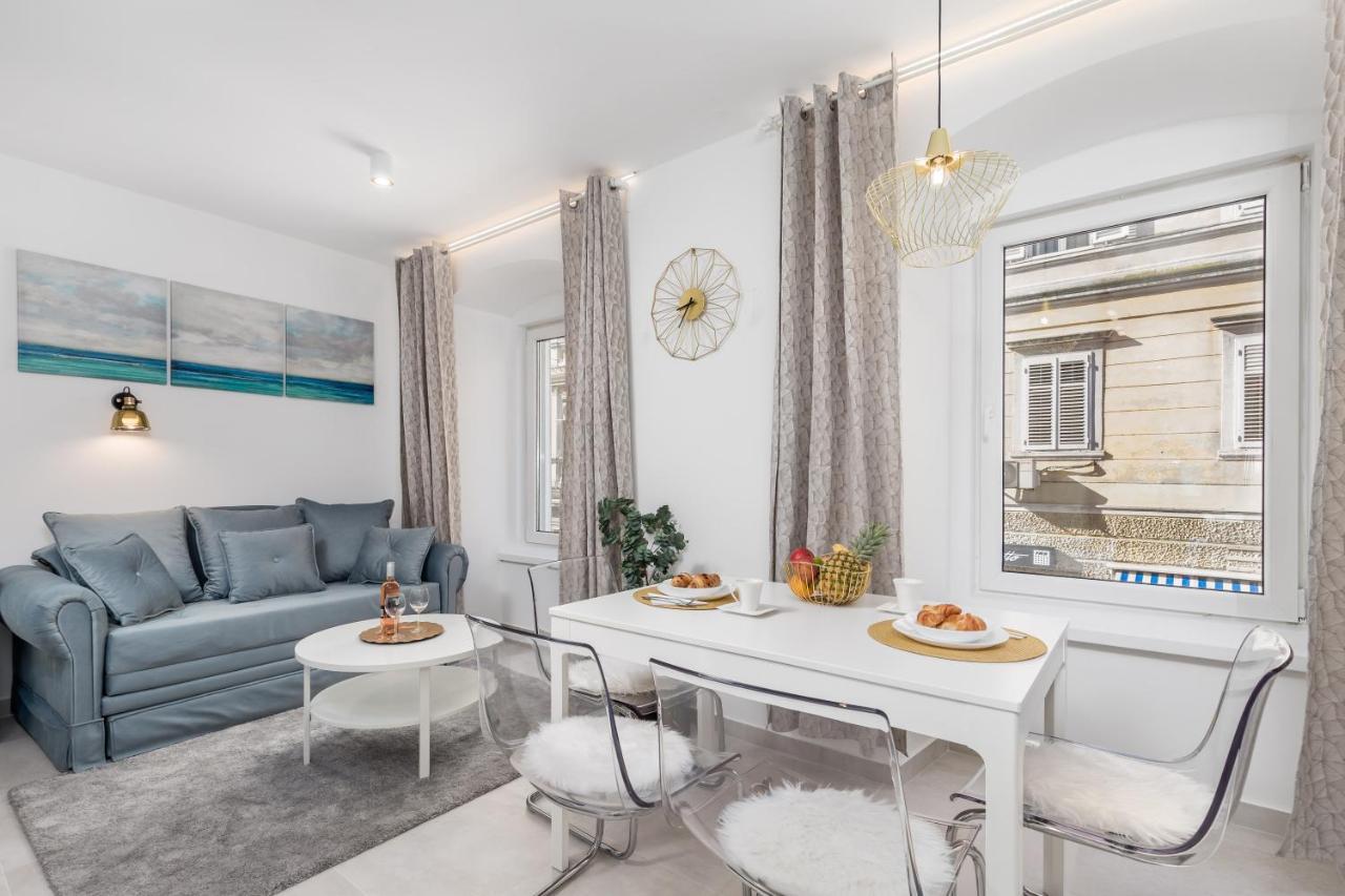 Srnec Apartments - Korzo Rijeka Exteriör bild